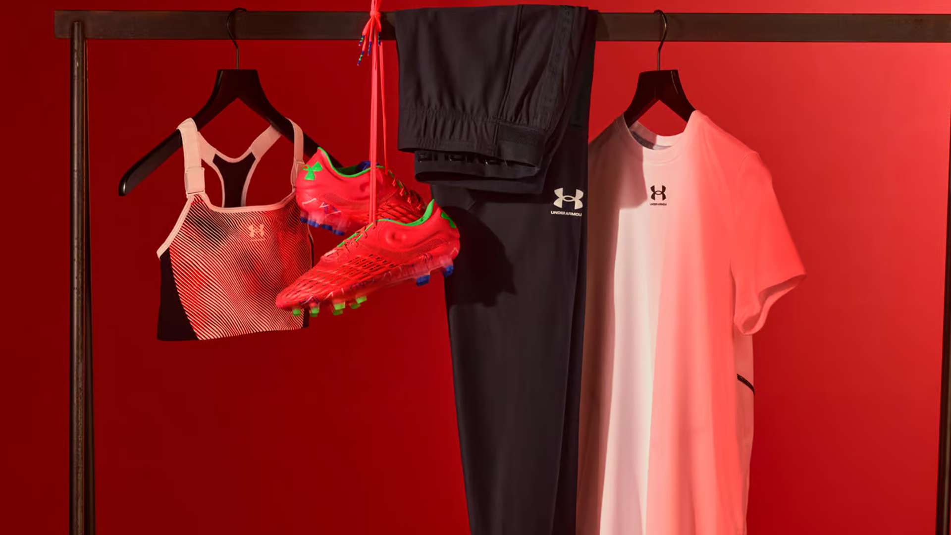 通过与外援 通过与外援